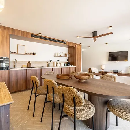 5 Canada - 3-bedroom With Terrace Carlton Apartmán Cannes