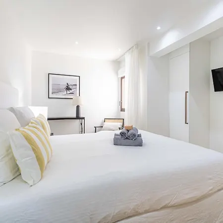 5 Canada - 3-bedroom With Terrace Carlton * Cannes